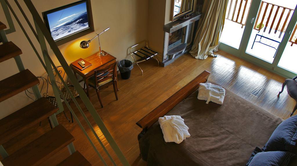 Aegli Arachova Hotel Bagian luar foto